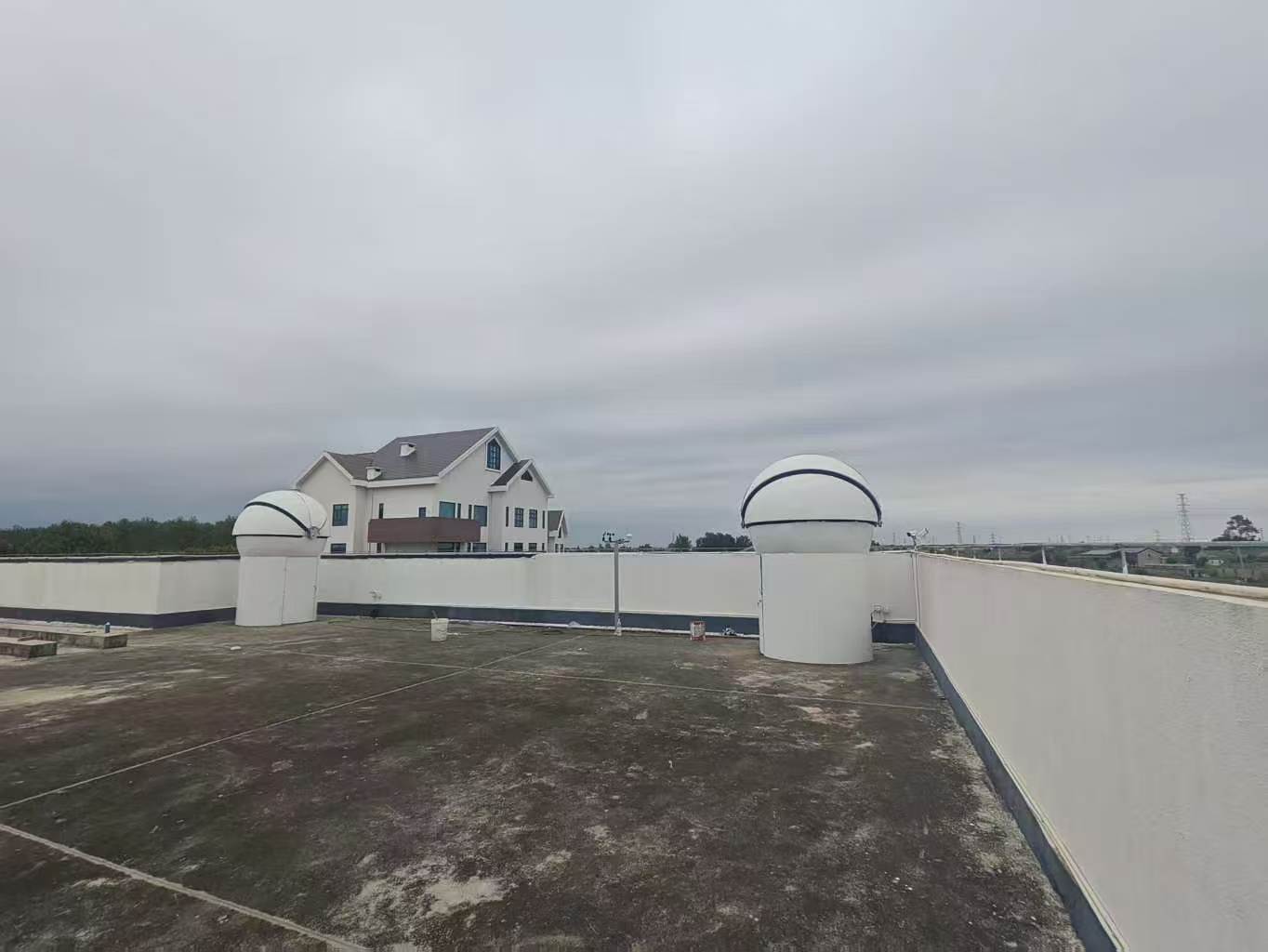 盐城2.0米全开式圆顶项目案例